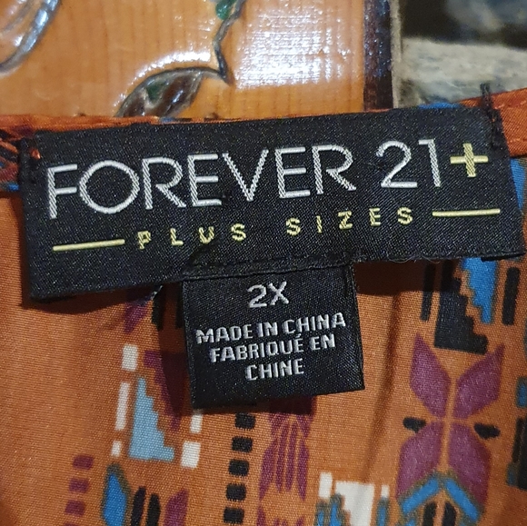 Size 2X Forever 21 geometric pattern playsuit - Picture 2 of 8